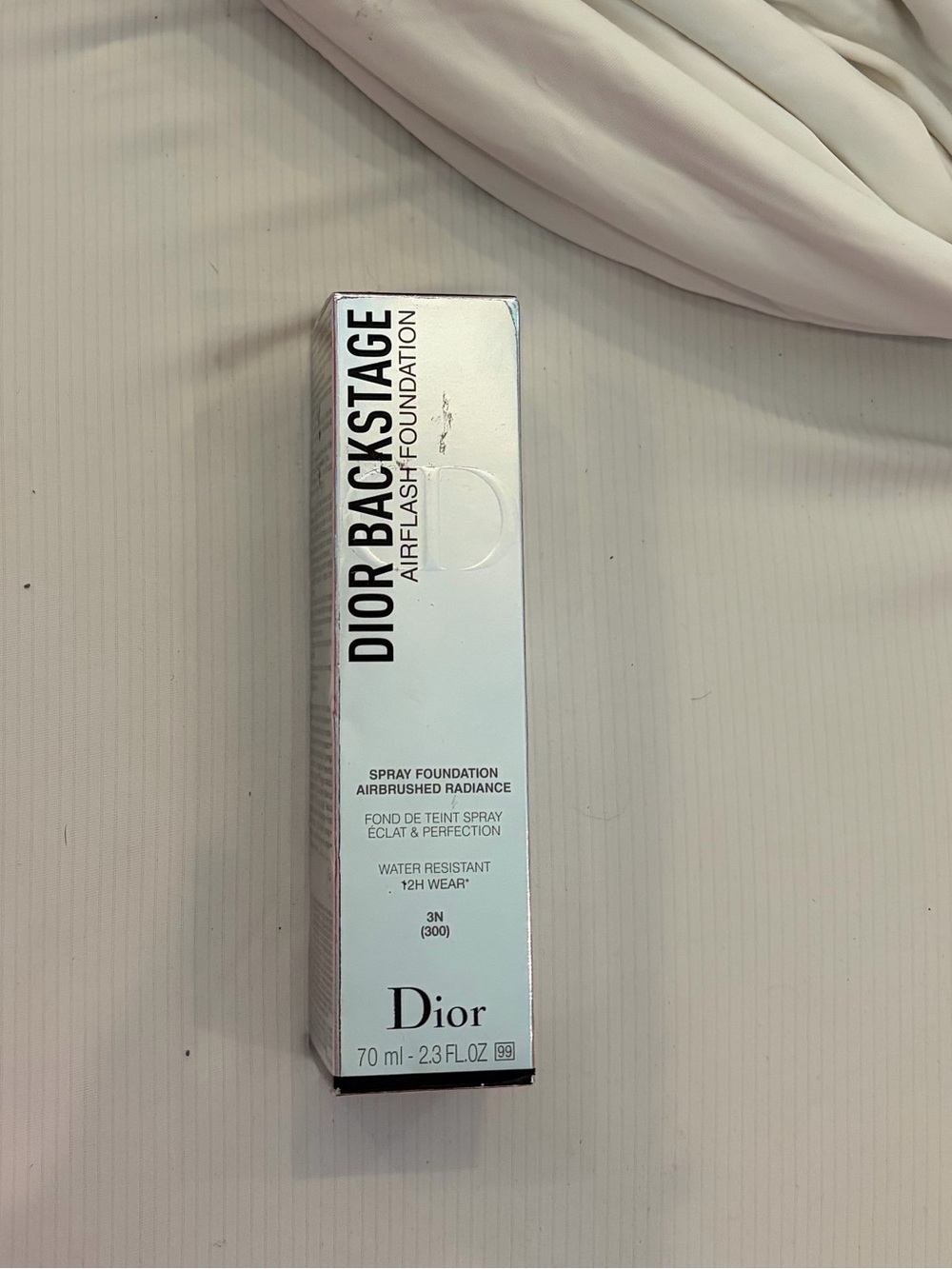 Dior Backstage Airflash Spray Foundation - Silver Packaging